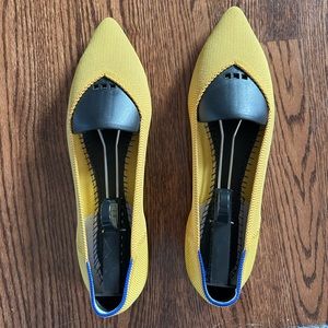 Rothys Marigold Points. Size 12